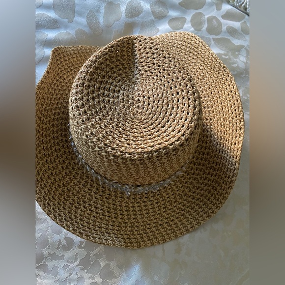 Tucson - Picture 5 of 7